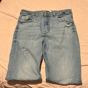 Size 32, color blue ,brand Zara made in turkey